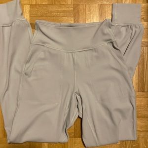 Align joggers